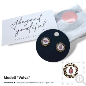Cabochon-Ohrstecker "Vulva"